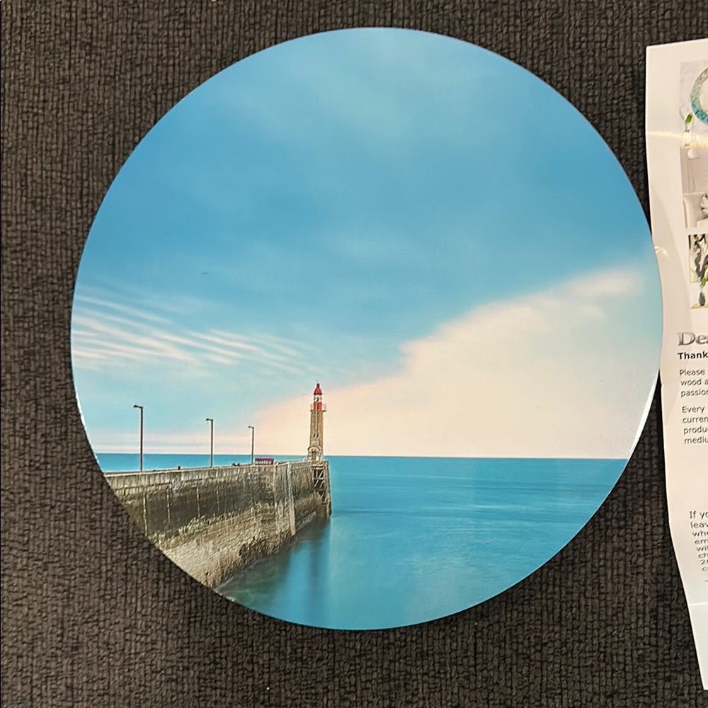 Circular Ocean Pier Art- NWT lighthouse at the beach. Metal 11in